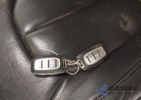 2019 Chrysler Pacifica Limited from USA, damaged, VIN 2C4RC1GG3KR738648